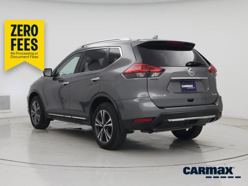 Gray 2017 Nissan Rogue SL