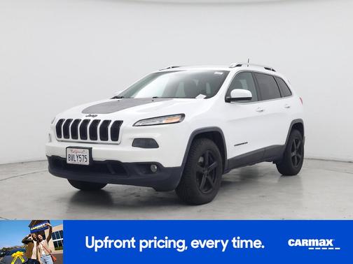 White 2018 Jeep Cherokee Latitude