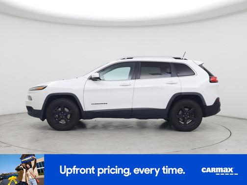 White 2018 Jeep Cherokee Latitude