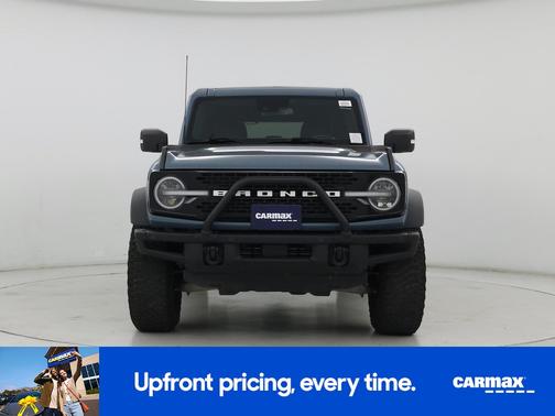 Blue 2022 Ford Bronco Wildtrak