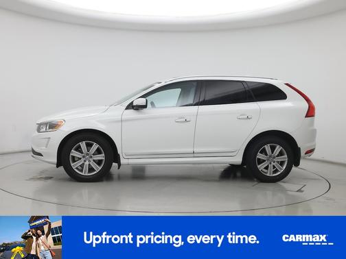 White 2017 Volvo XC60 T5 Inscription