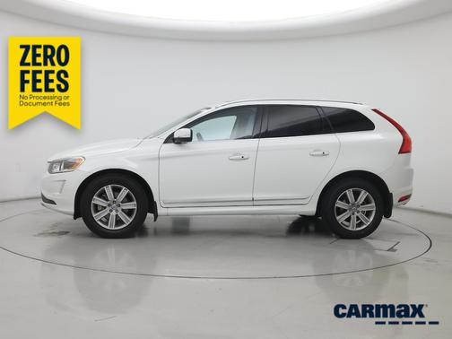 White 2017 Volvo XC60 T5 Inscription
