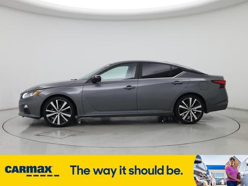 2020 Nissan Altima SR