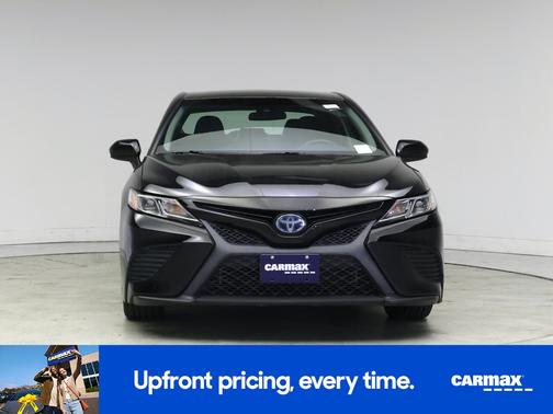2020 Toyota Camry Hybrid SE