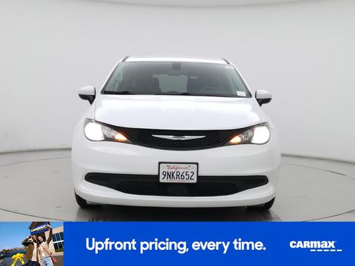 White 2022 Chrysler Voyager LX