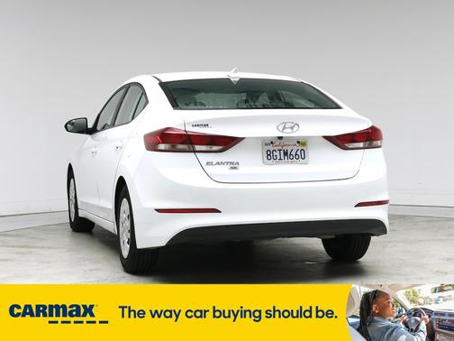 2018 Hyundai ELANTRA SE