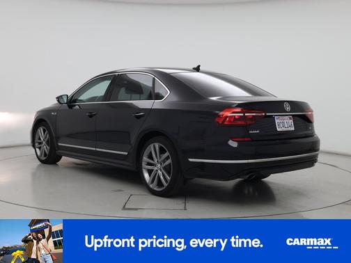 2017 Volkswagen Passat R-Line