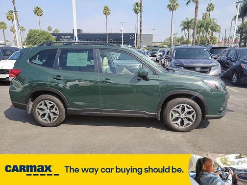 2023 Subaru Forester Premium