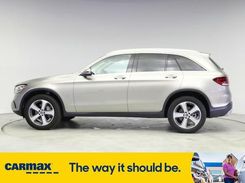 2022 Mercedes-Benz GLC 300