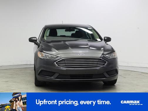 Gray 2018 Ford Fusion SE