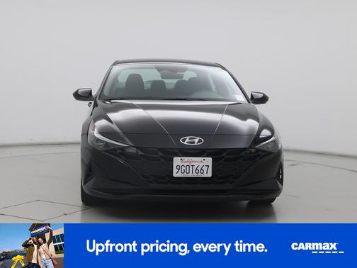 Black 2023 Hyundai ELANTRA SEL