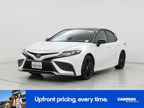 2022 Toyota Camry Hybrid XSE