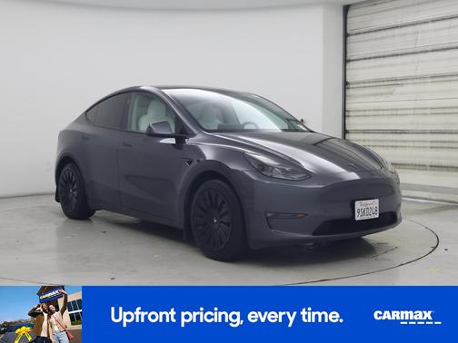 Gray 2023 Tesla Model Y Long Range