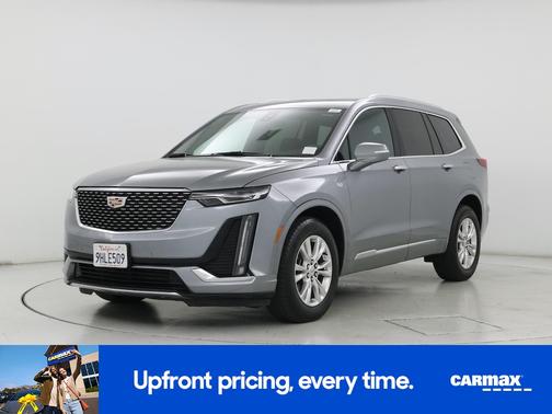 Gray 2024 Cadillac XT6 Luxury
