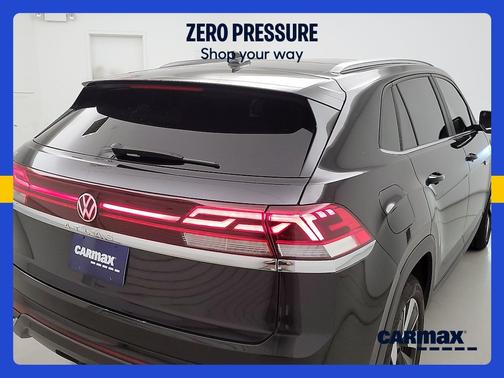 Black 2024 Volkswagen Atlas Cross Sport SE w/Tech