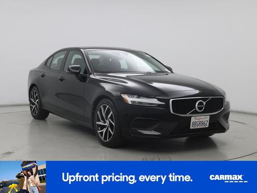 Black 2020 Volvo S60 T5 Momentum