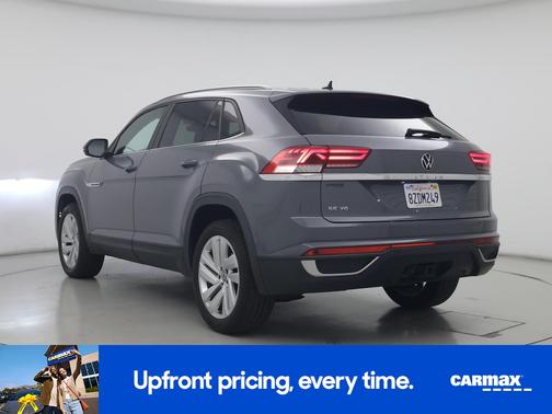 2022 Volkswagen Atlas Cross Sport SE w/Tech
