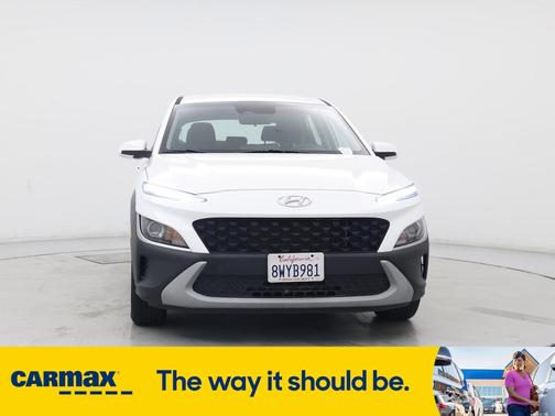 2022 Hyundai KONA SE