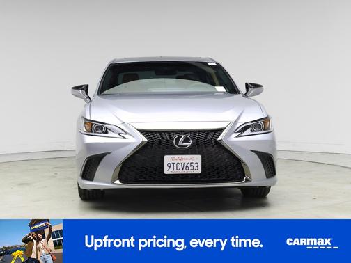 2025 Lexus ES 300h F-SPORT Design