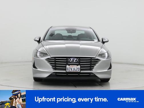 2022 Hyundai SONATA SE