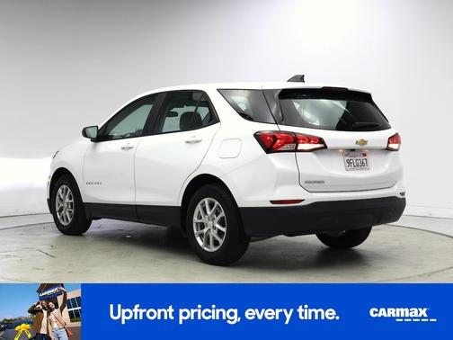 White 2023 Chevrolet Equinox LS