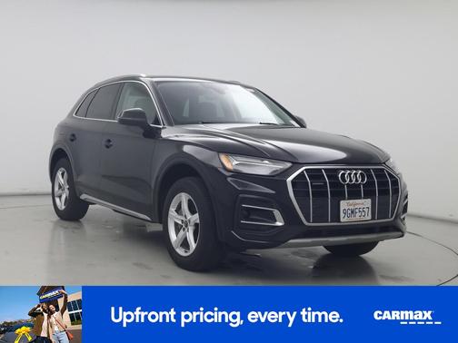 Black 2023 Audi Q5 Premium