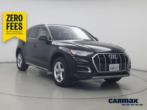Black 2023 Audi Q5 Premium