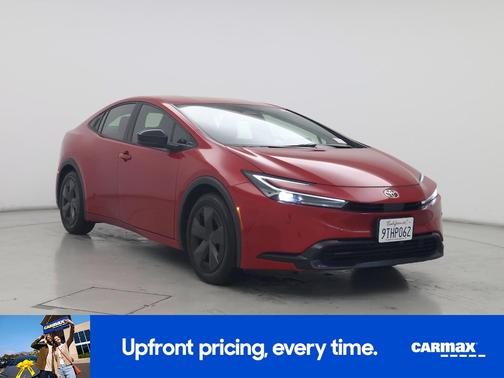 2025 Toyota Prius LE