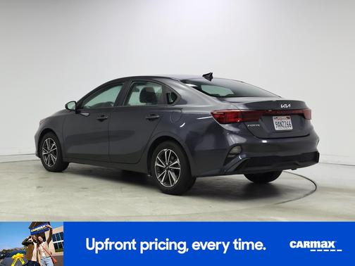 2022 Kia Forte FE