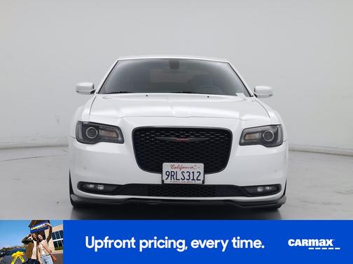 White 2022 Chrysler 300 S