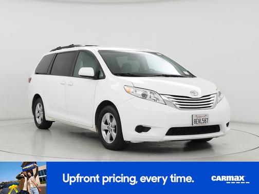 2015 Toyota Sienna LE