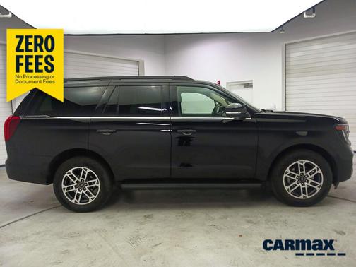 Black 2025 Ford Expedition Active