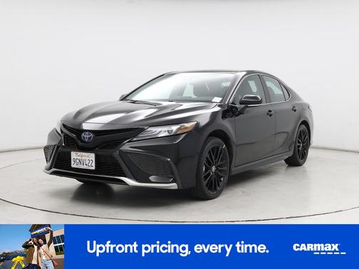 Black 2023 Toyota Camry Hybrid XSE