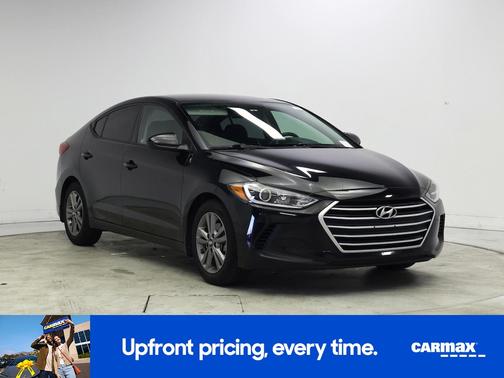 Black 2018 Hyundai ELANTRA SEL