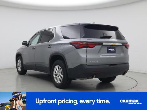 Gray 2023 Chevrolet Traverse LS