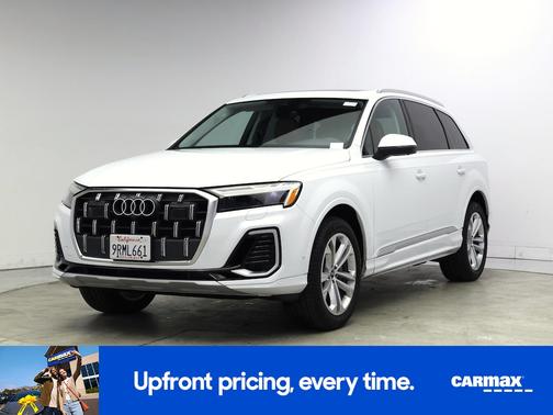 2025 Audi Q7 Premium Plus