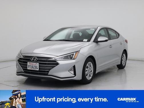 Silver 2020 Hyundai ELANTRA SE