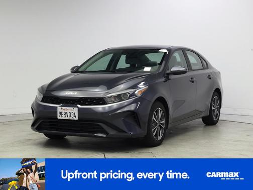 Gray 2023 Kia Forte LXS