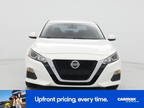 White 2020 Nissan Altima S