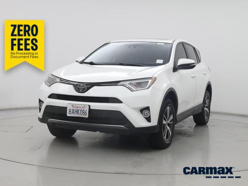 White 2018 Toyota RAV4 XLE