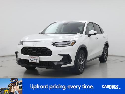 White 2023 Honda HR-V EX-L