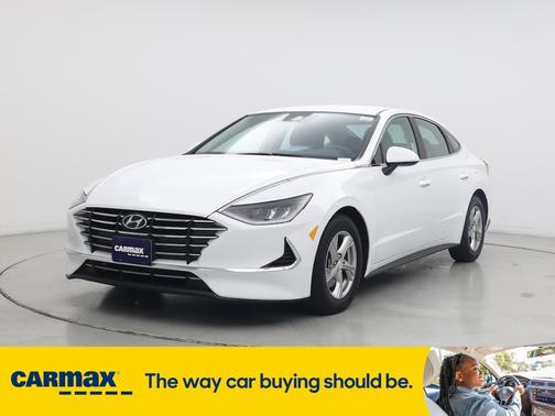 2022 Hyundai SONATA SE
