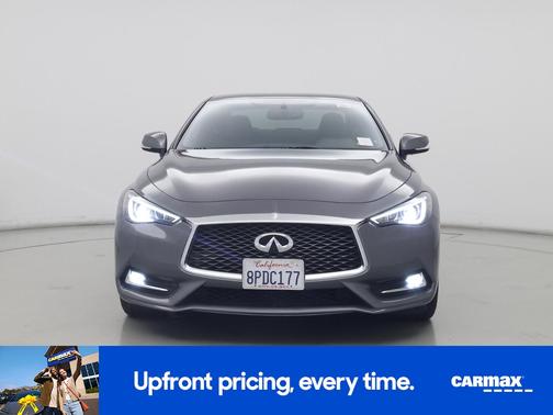2017 INFINITI Q60 Premium