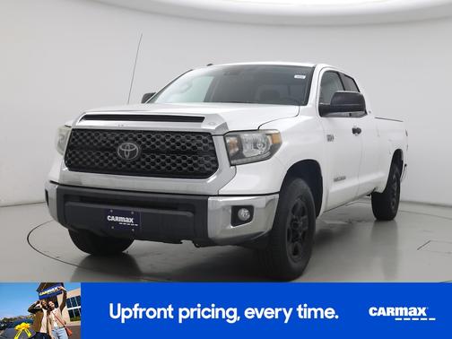 White 2018 Toyota Tundra SR5