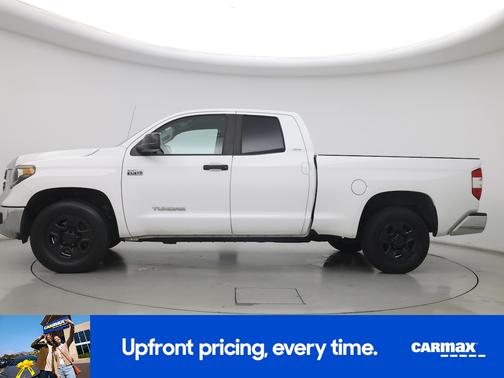 White 2018 Toyota Tundra SR5