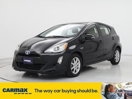 2016 Toyota Prius c Three