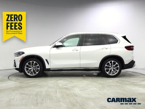 White 2021 BMW X5 sDrive40i