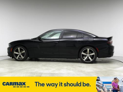 2017 Dodge Charger SE