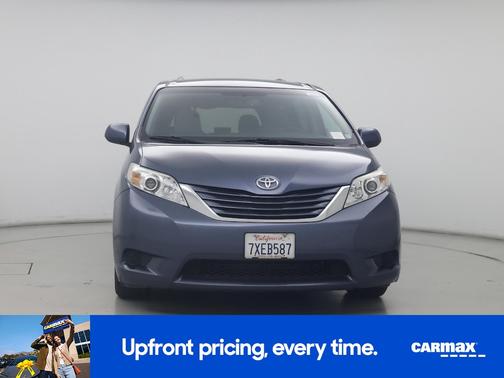 2017 Toyota Sienna LE