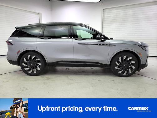 Gray 2024 Lincoln Nautilus Reserve